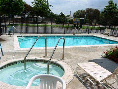 Ocean Gateway Inn Santa Paula Ανέσεις φωτογραφία